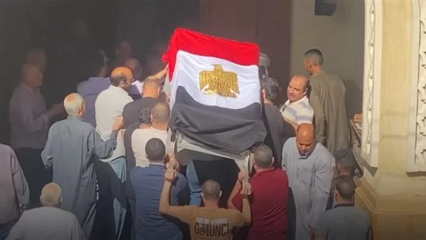 فى-جنازة-عسكرية-وشعبية-مهيبة-الآلاف-يودعون-شهيد-الواجب-حازم-مشعل-فى-مسقط-رأسه-بالمنوفية.-وسط-حالة-من-الحزن