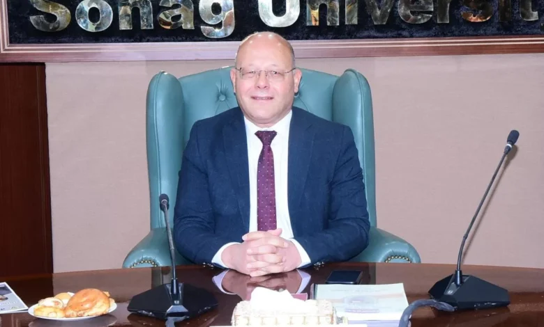 جامعة-سوهاج-تشكر-الرئيس-السيسي-على-إنشاء-الجامعة-الأهلية.-وتطلق-مقرر-الذكاء-الاصطناعي-وتوسع-تعاونها-الدولي