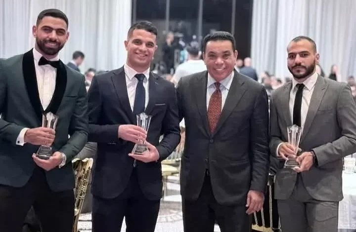 الثلاثي-الذهبي-للكاراتيه-ينتزع-جائزة-جراند-وينر-من-الاتحاد-الدولي