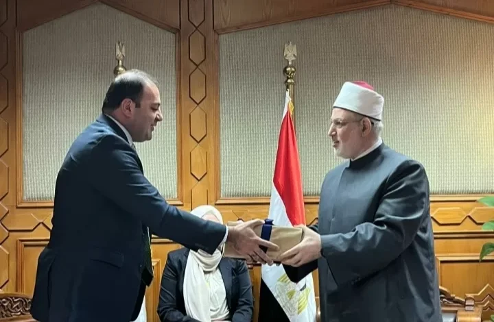 السفارة-الأمريكية-والأزهر-يتعاونان-في-اعداد-مقررات-اللغة-الإنجليزية-الجديدة