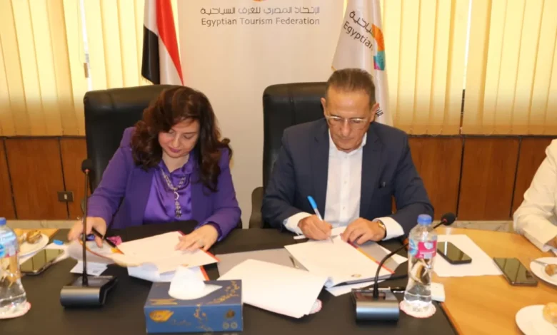فى-مذكرة-تفاهم-بين-اتحاد-الغرف-السياحية-وجامعة-حلوان-تأهيل-الخريجين-ورفع-كفاءة-العاملين-بالسياحة-وإعداد-جيل-من-المحترفين-وربط-التعليم-بسوق-العمل.-استحداث-برامج-أكاديمية-جديدة-تتماشى-مع-التطورات-التكنولوجية