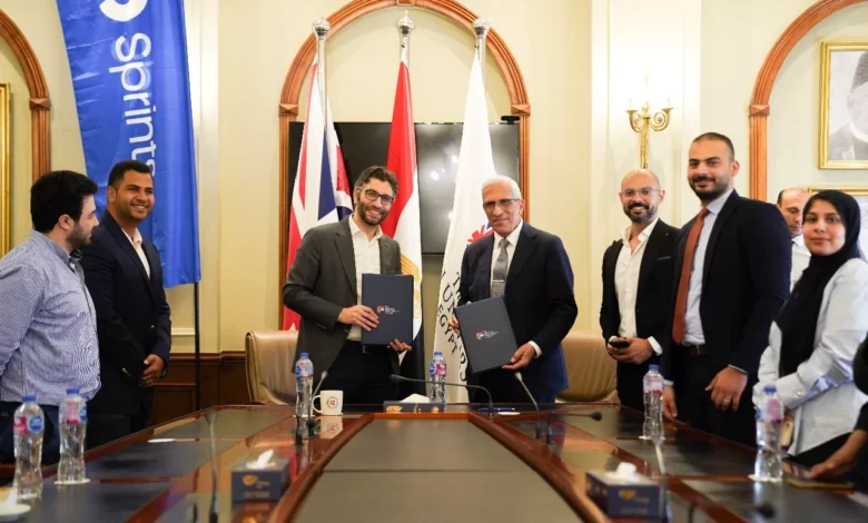 اتفاقية-لتمكين-الشباب-وتأهيلهم-لسوق-العمل-بين-منصة-سبرنتس-التعليمية-والجامعة-البريطانية-في-مصر-(bue)