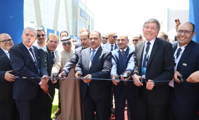 باستثمارات-تصل-إلى-3-مليار-جنيه.-محافظ-الشرقية-يفتتح-أعمال-التوسعات-الجديدة-بإحدى-الشركات-العاملة-في-إنتاج-وتصنيع-اللقاحات-البيطرية-بالصالحية-الجديدة