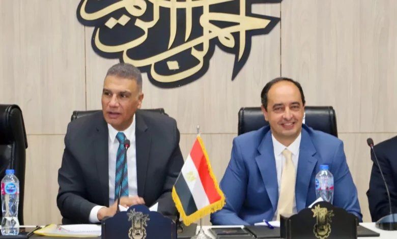 300-شاب-و500-مبادرة-ميدانية.-خطة-صندوق-مكافحة-الإدمان-بأسوان-لعام-2025/2026
