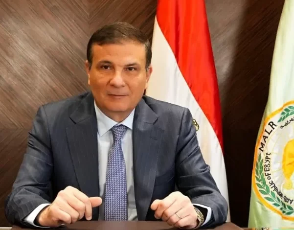 وزير-الزراعه-ـ382-ترخيص-تشغيل-لأنشطة-ومشروعات-الإنتاج-الحيواني-والداجني.