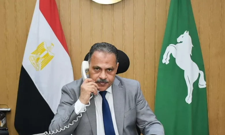 محافظ-الشرقية-يُهنئ-أوائل-الشهادة-الإعدادية-لتفوقهم-الدراسي-وتشجيعاً-لهم