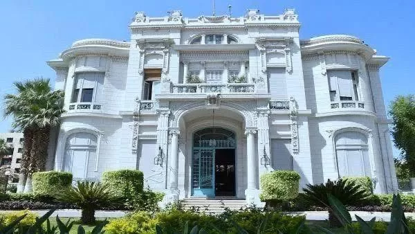 جامعة-عين-شمس-تحصل-على-الإعتماد-المؤسسي-من-الهيئة-القومية-لضمان-جودة-التعليم
