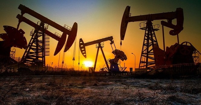 ارتفاع-أسعار-النفط-مع-متابعة-مفاوضات-التجارة-الأمريكية