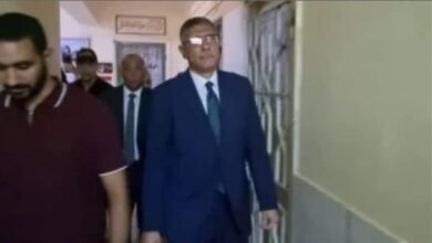 محافظ-الجيزة-يدلى-بصوته-فى-انتخابات-مجلس-الشيوخ-بالحى-المتميز-بأكتوبر